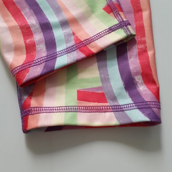 Wildfox Abstract Rainbow Soleil High Waisted Cropped Leggings Size XL - Picture 7 of 12